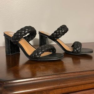 Brand new never worn black sandals. Women’s size 6.5.  Brand Dolce Vita.